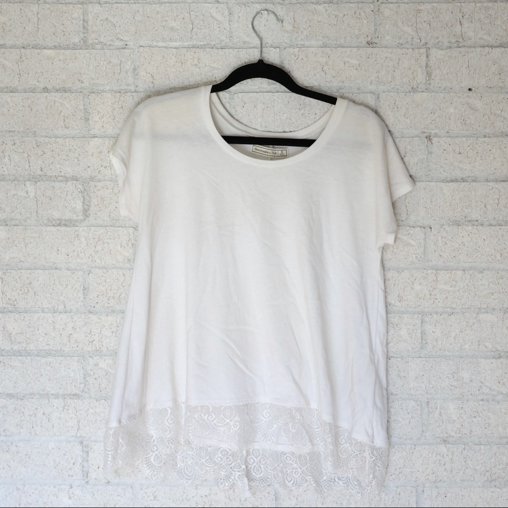 Abercrombie white lace-lined short sleeve shirt